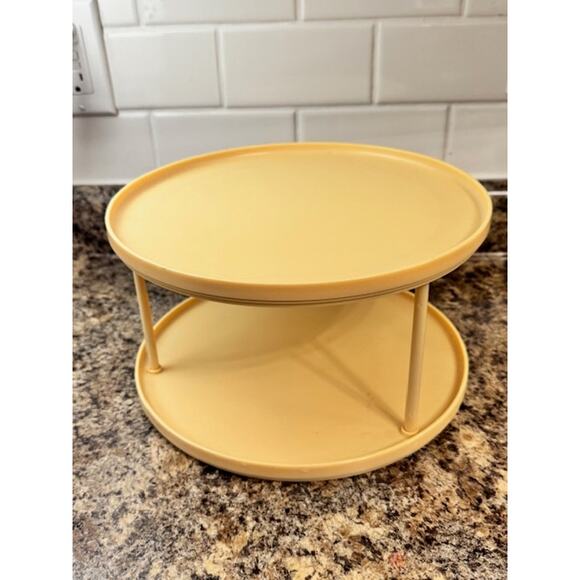 Not so Lazy Susan-Rubbermaid-Vintage - Picture 2 of 7